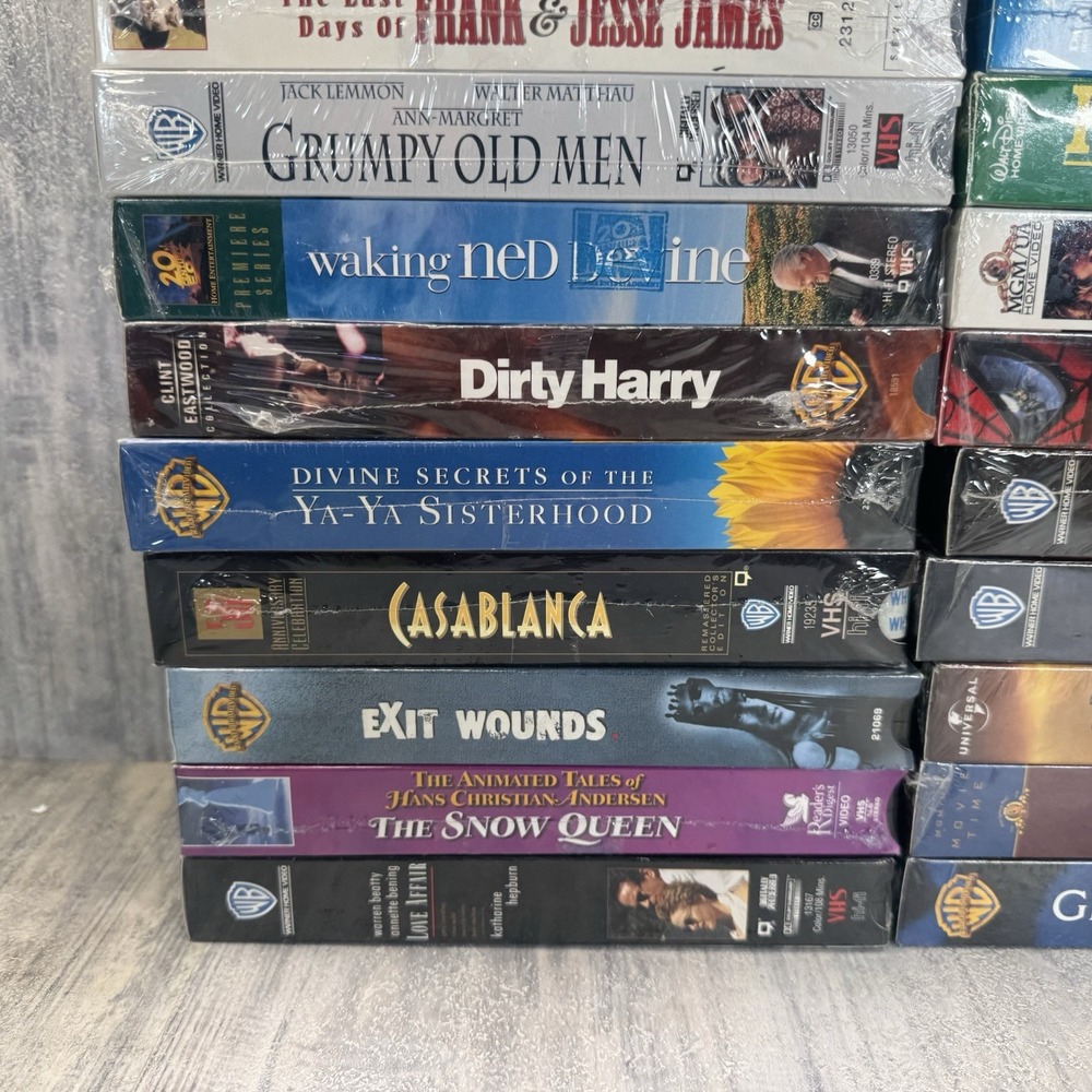 VHS Tapes Lot New Sealed E.T Shrek Stallone Snipes Casablanca Jurassic Spiderman - Picture 4 of 12